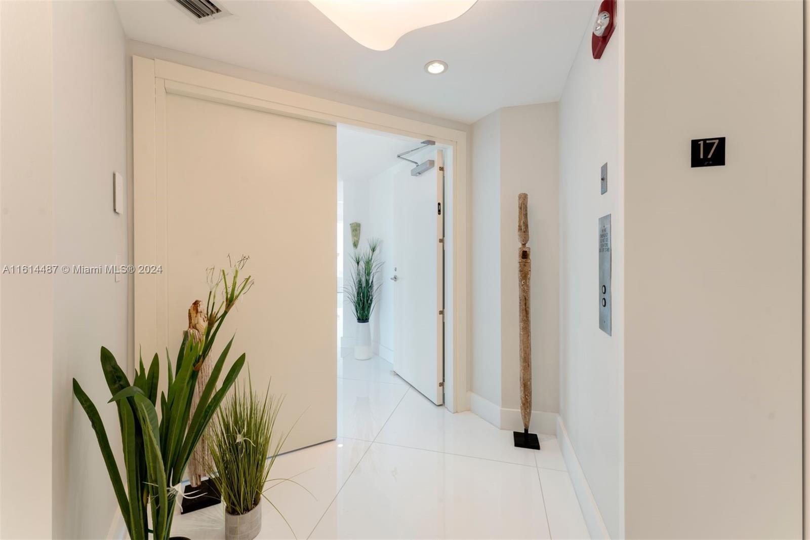 GROVENOR HOUSE CONDO - Residential