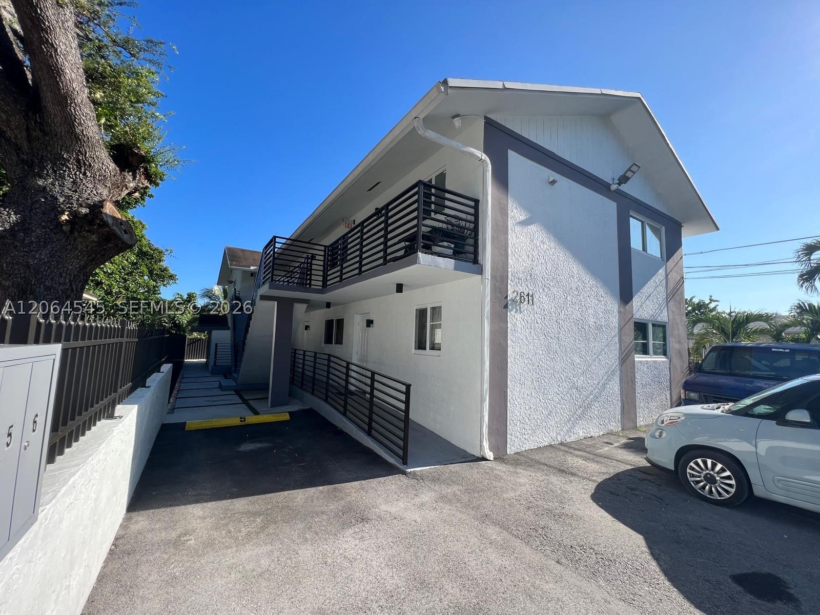 2611 NW 32nd St
