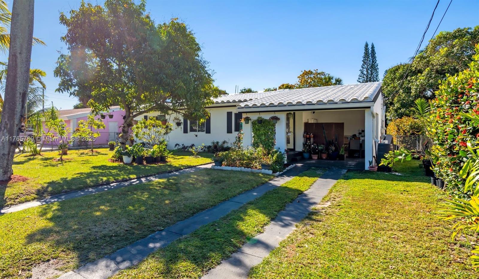 Property for Sale at 1522 Ne 148th St, Miami, Broward County, Florida - Bedrooms: 3 
Bathrooms: 2  - $630,000