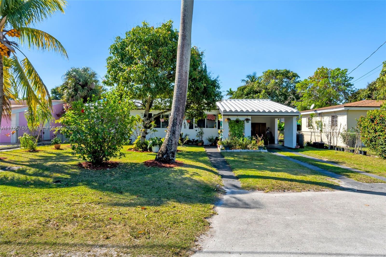 ARCH CREEKS ESTATES - Residential