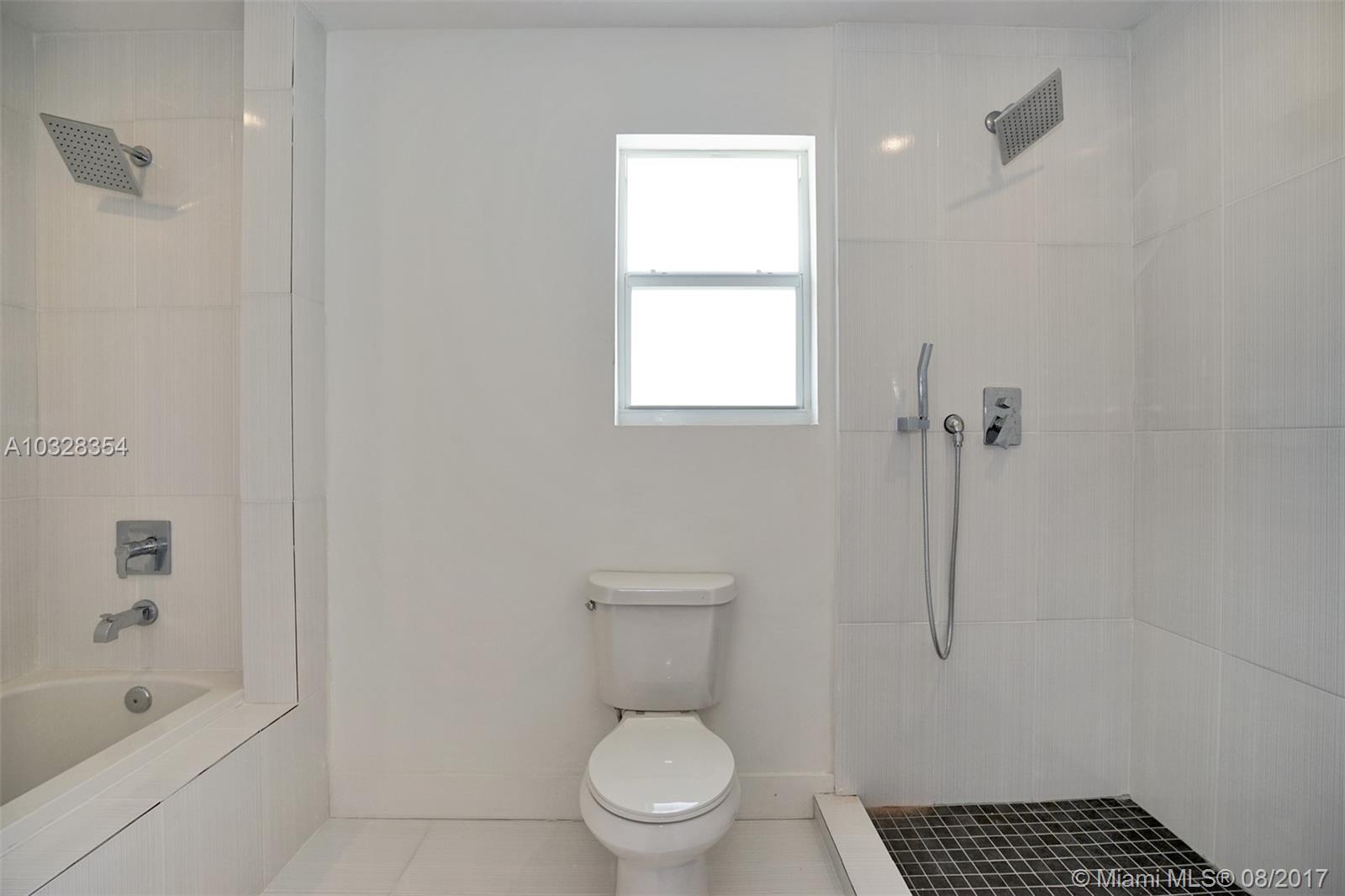 WHISTLING PINES CREEK - Residential Lease