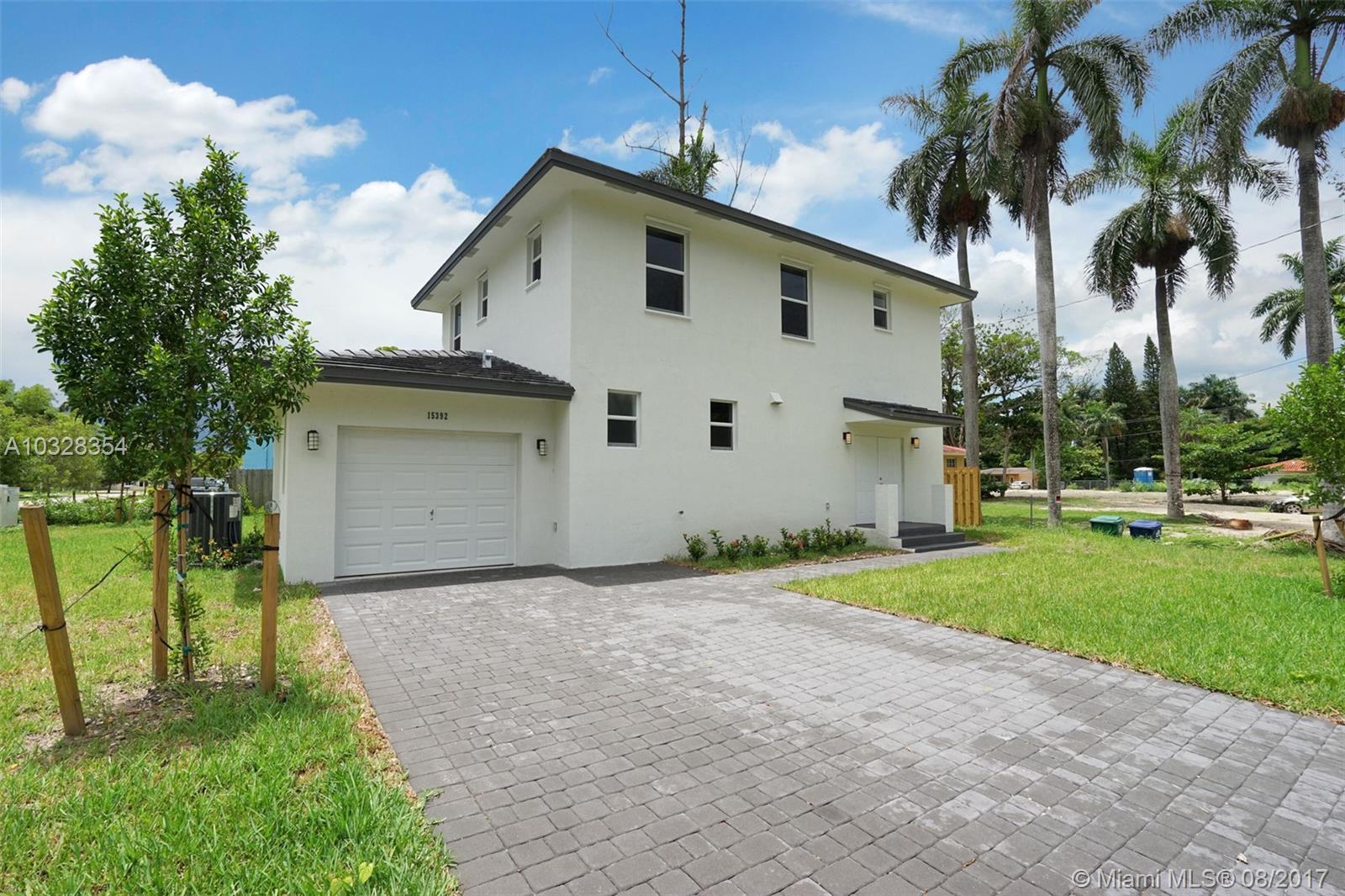 WHISTLING PINES CREEK - Residential Lease