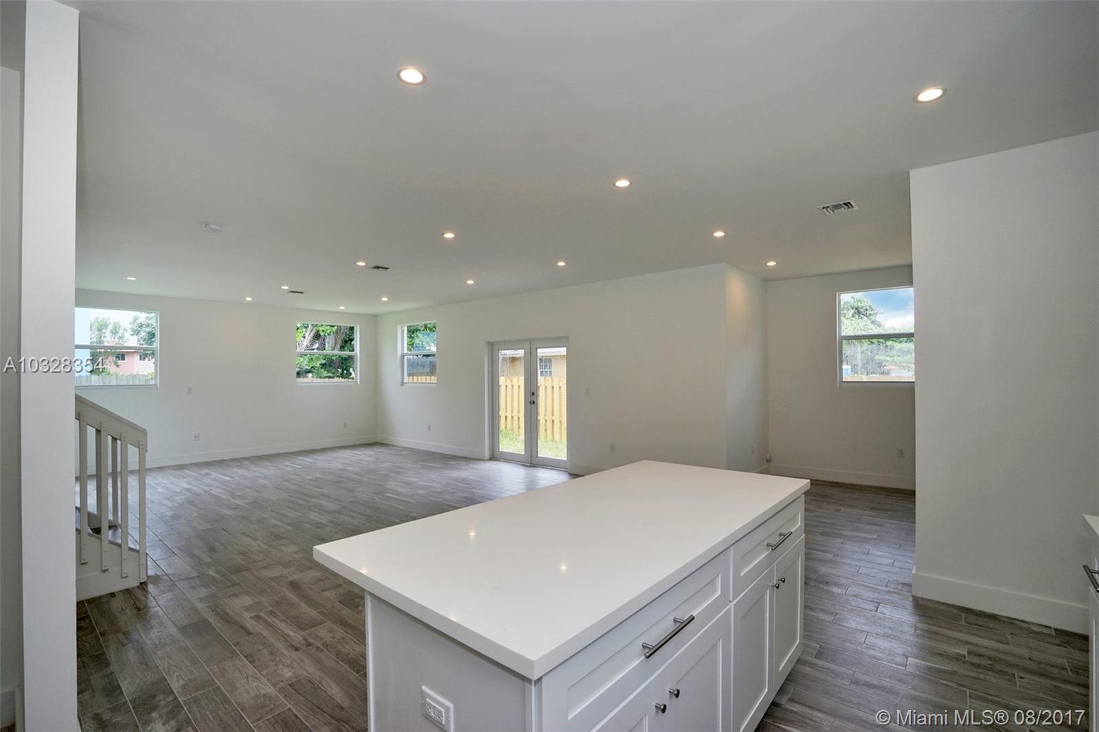 WHISTLING PINES CREEK - Residential Lease