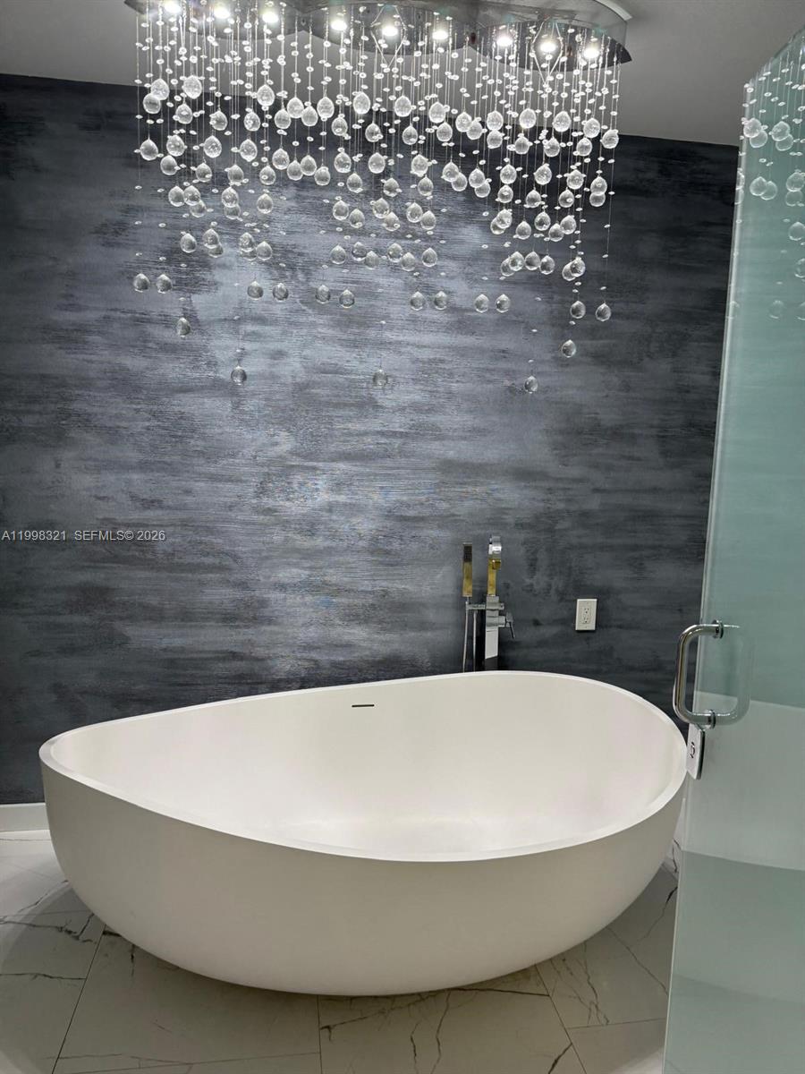 BURR ROAD ESTATES - Residential Lease