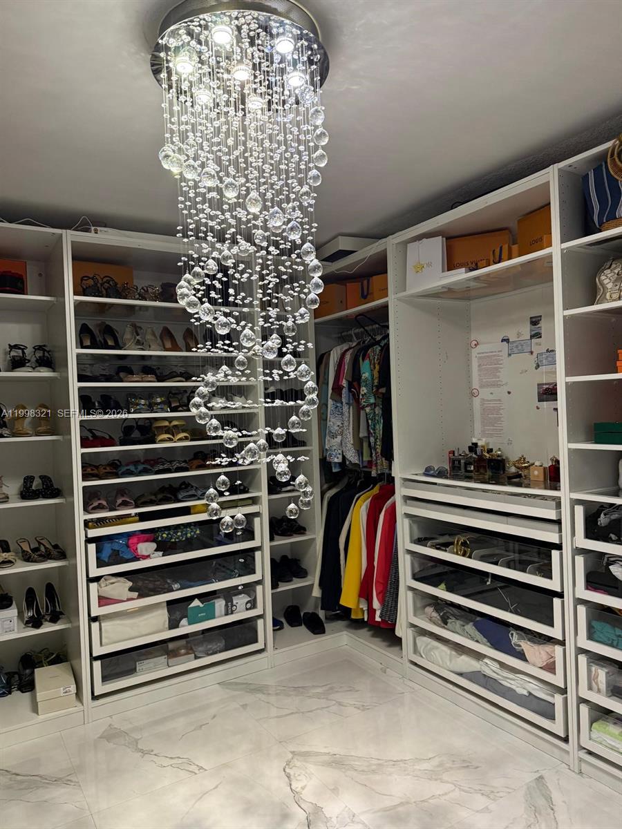 BURR ROAD ESTATES - Residential Lease