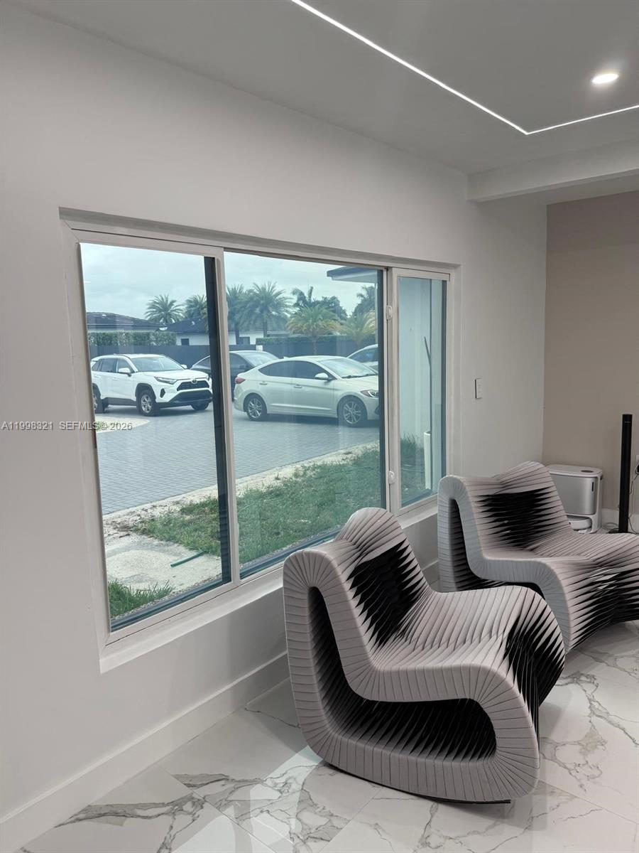 BURR ROAD ESTATES - Residential Lease