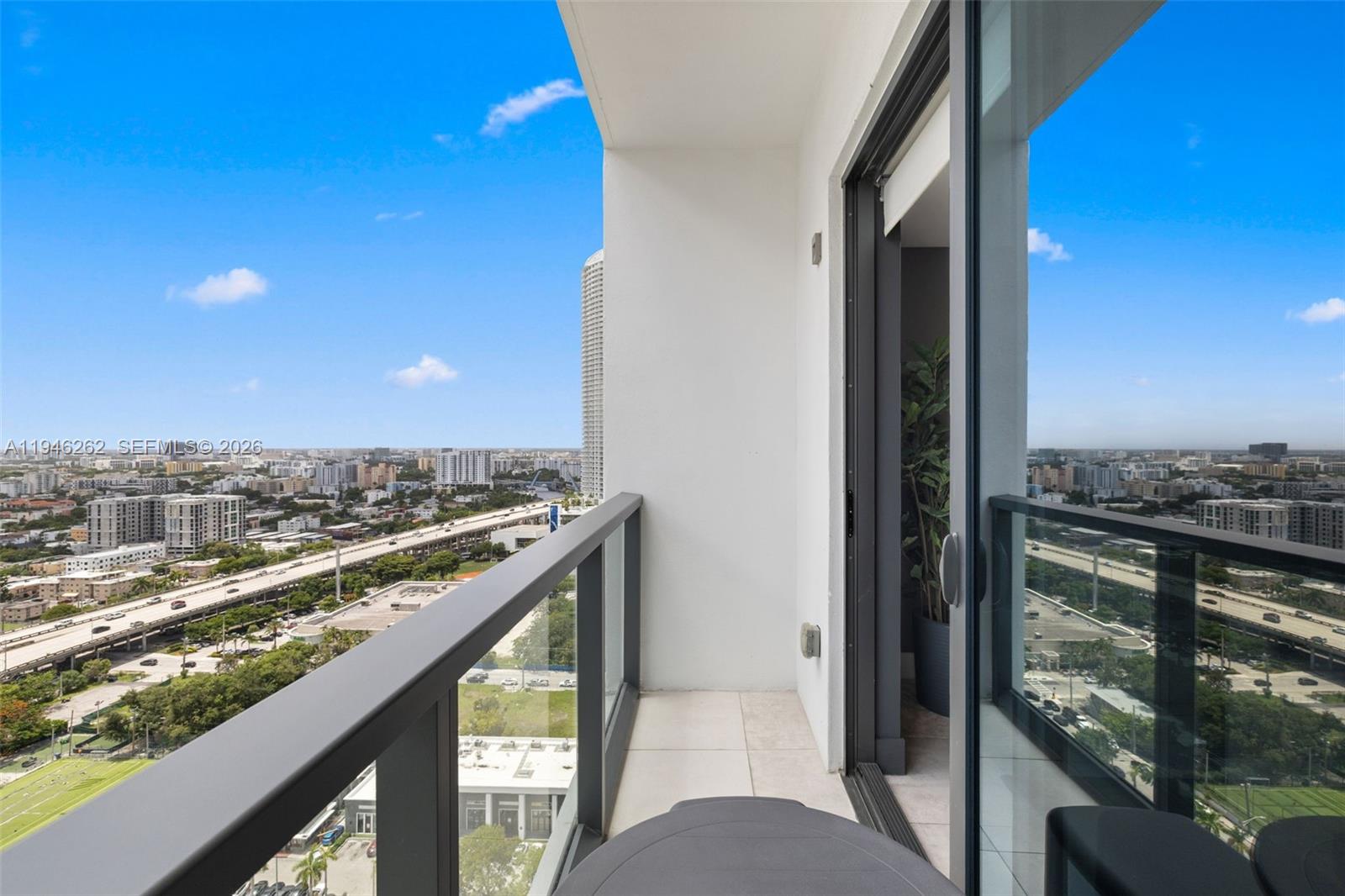 Smart Brickell - Residential