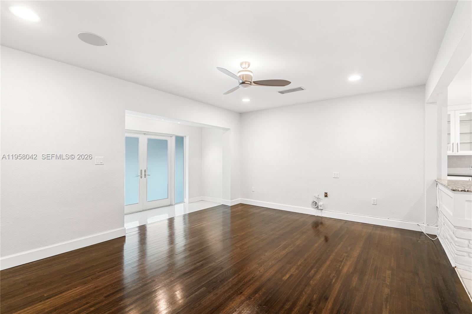 CRYSTAL VIEW - Residential Lease