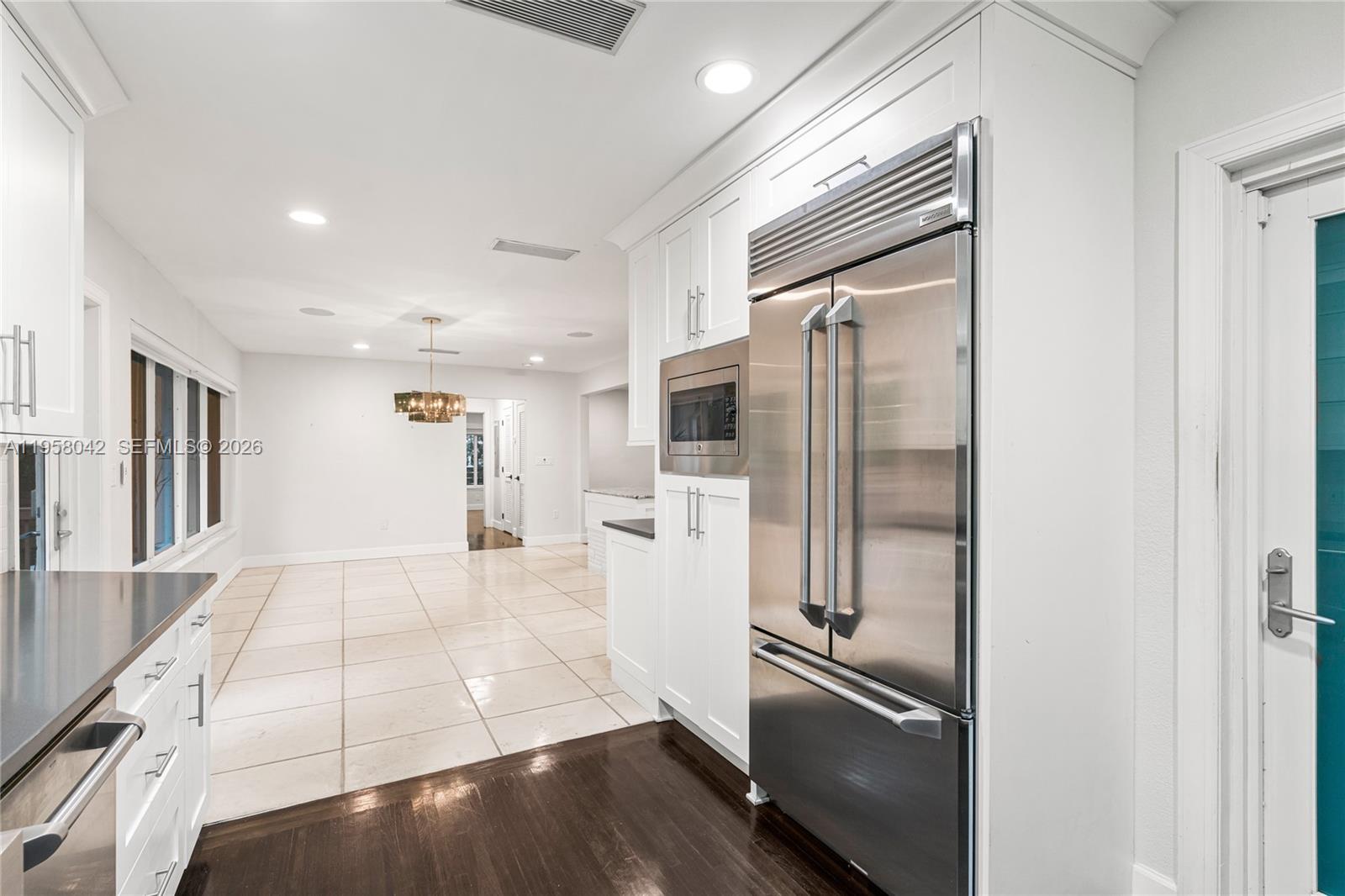 CRYSTAL VIEW - Residential Lease