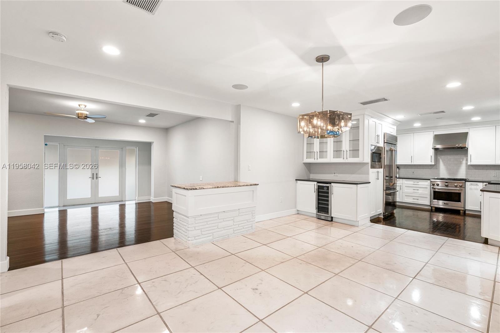 CRYSTAL VIEW - Residential Lease