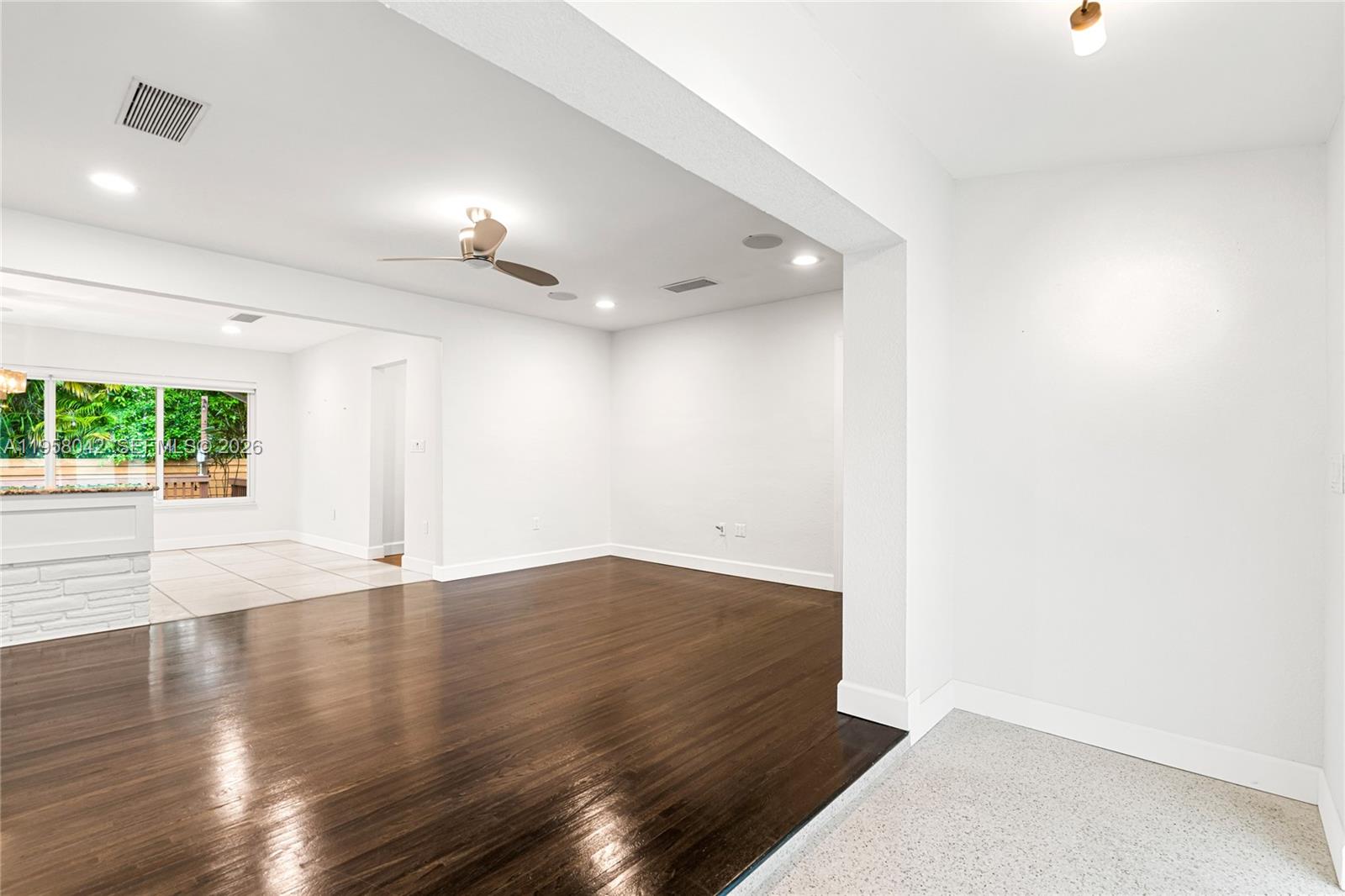 CRYSTAL VIEW - Residential Lease