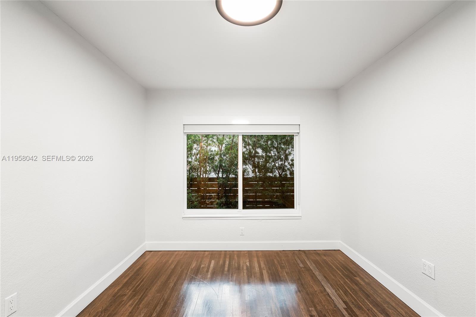 CRYSTAL VIEW - Residential Lease