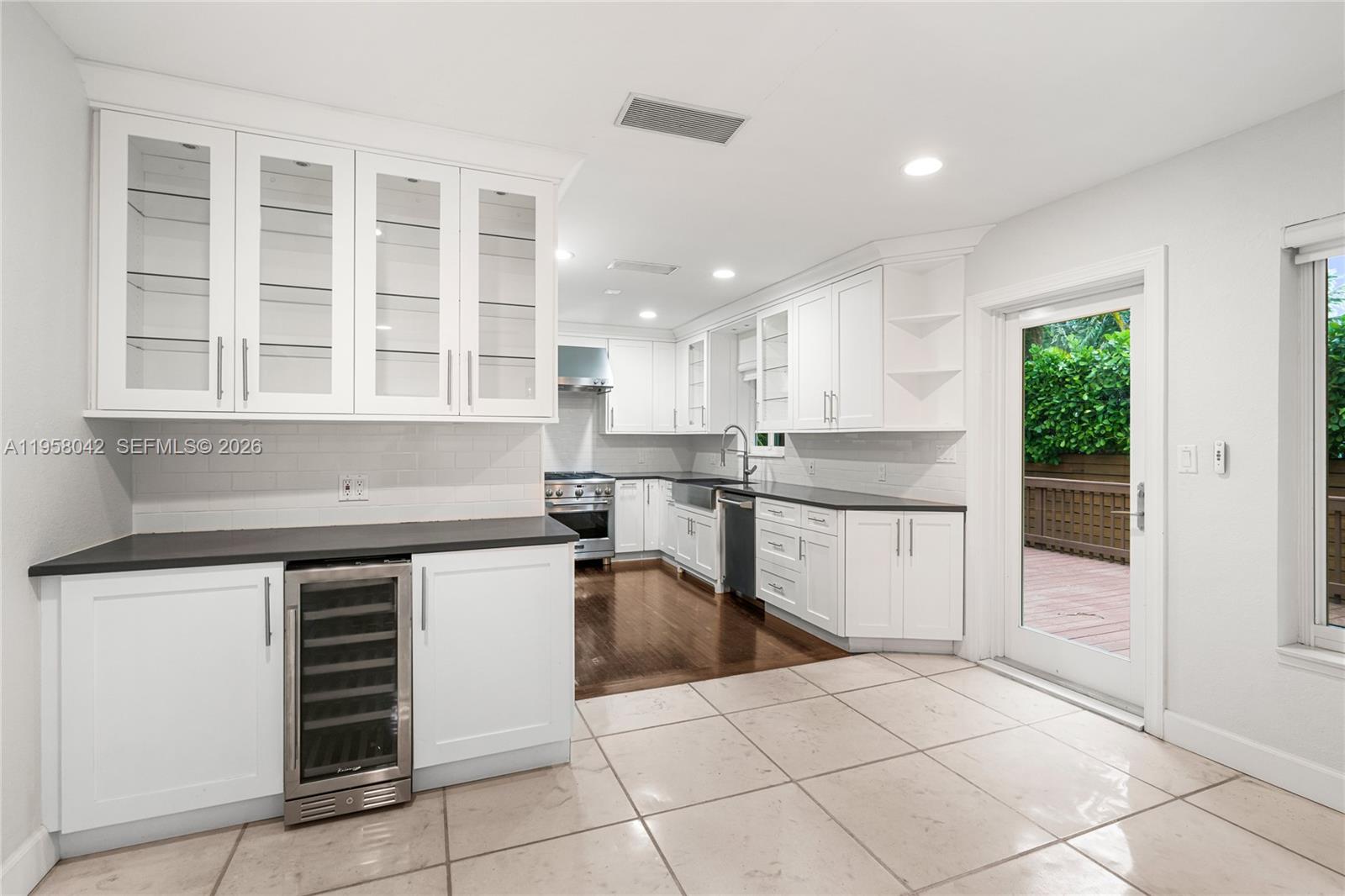 CRYSTAL VIEW - Residential Lease