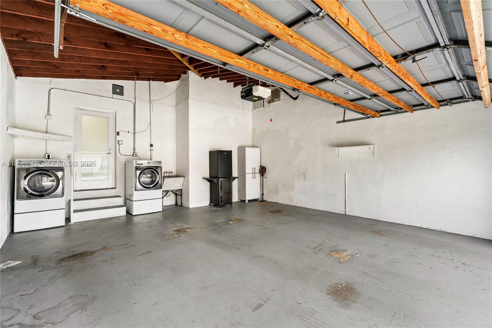 CRYSTAL VIEW - Residential Lease