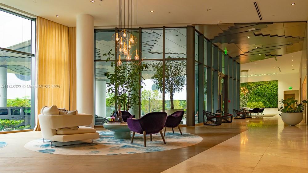 PARAISO BAY CONDO - Residential