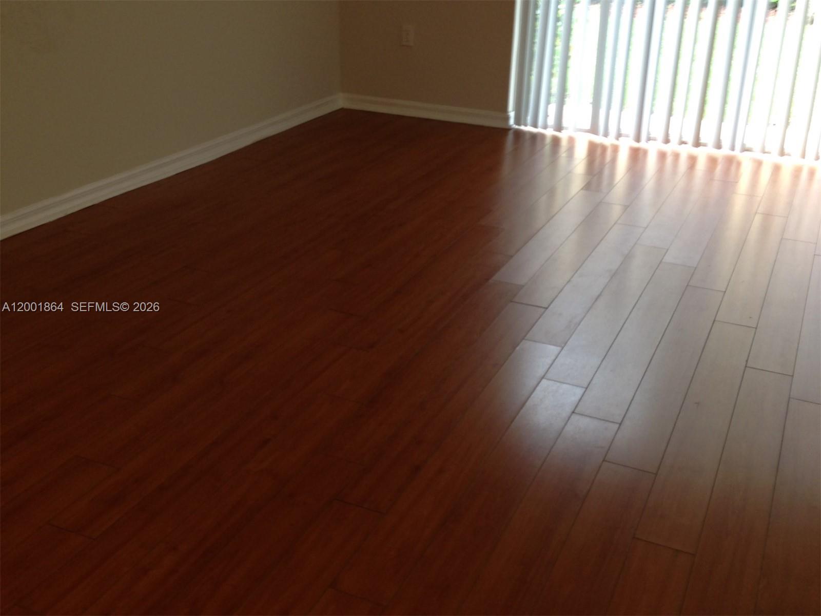 MELROSE POINT CONDO - Residential Lease