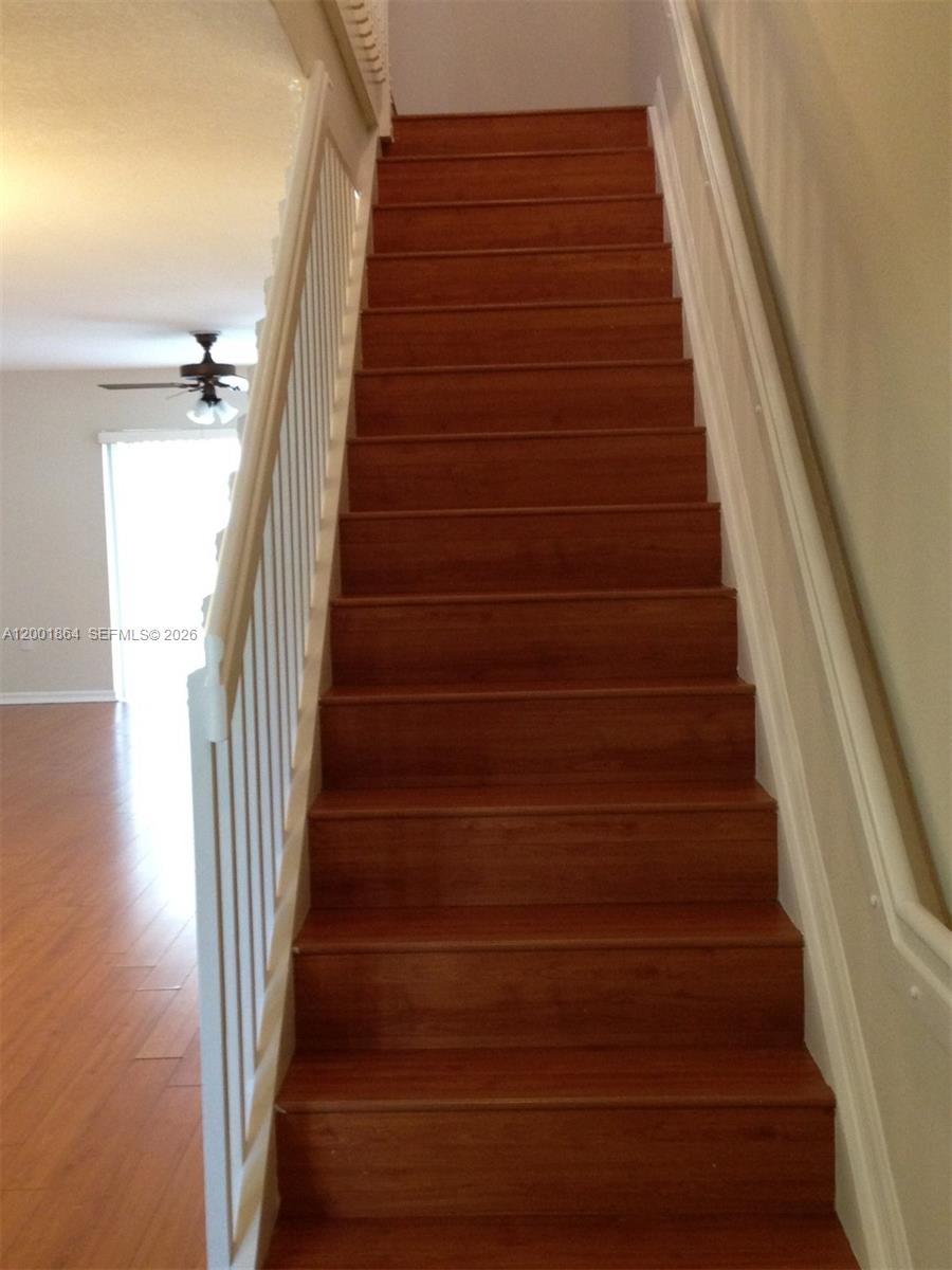 MELROSE POINT CONDO - Residential Lease