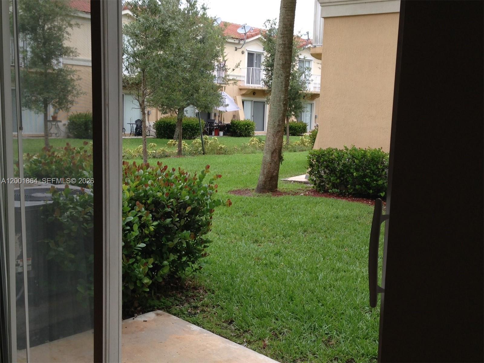 MELROSE POINT CONDO - Residential Lease