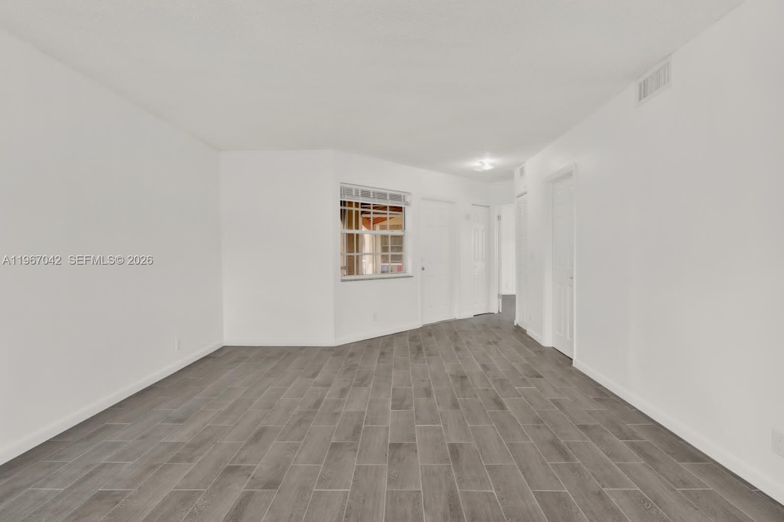 WINDMILL LAKES IV CONDO - Residential Lease