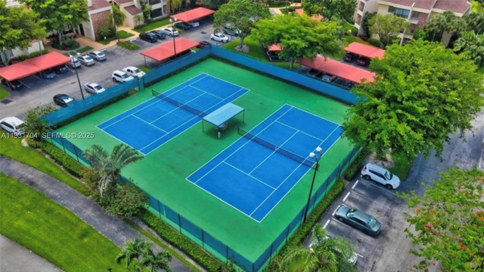 LA PAZ AT BOCA POINTE - Residential Lease