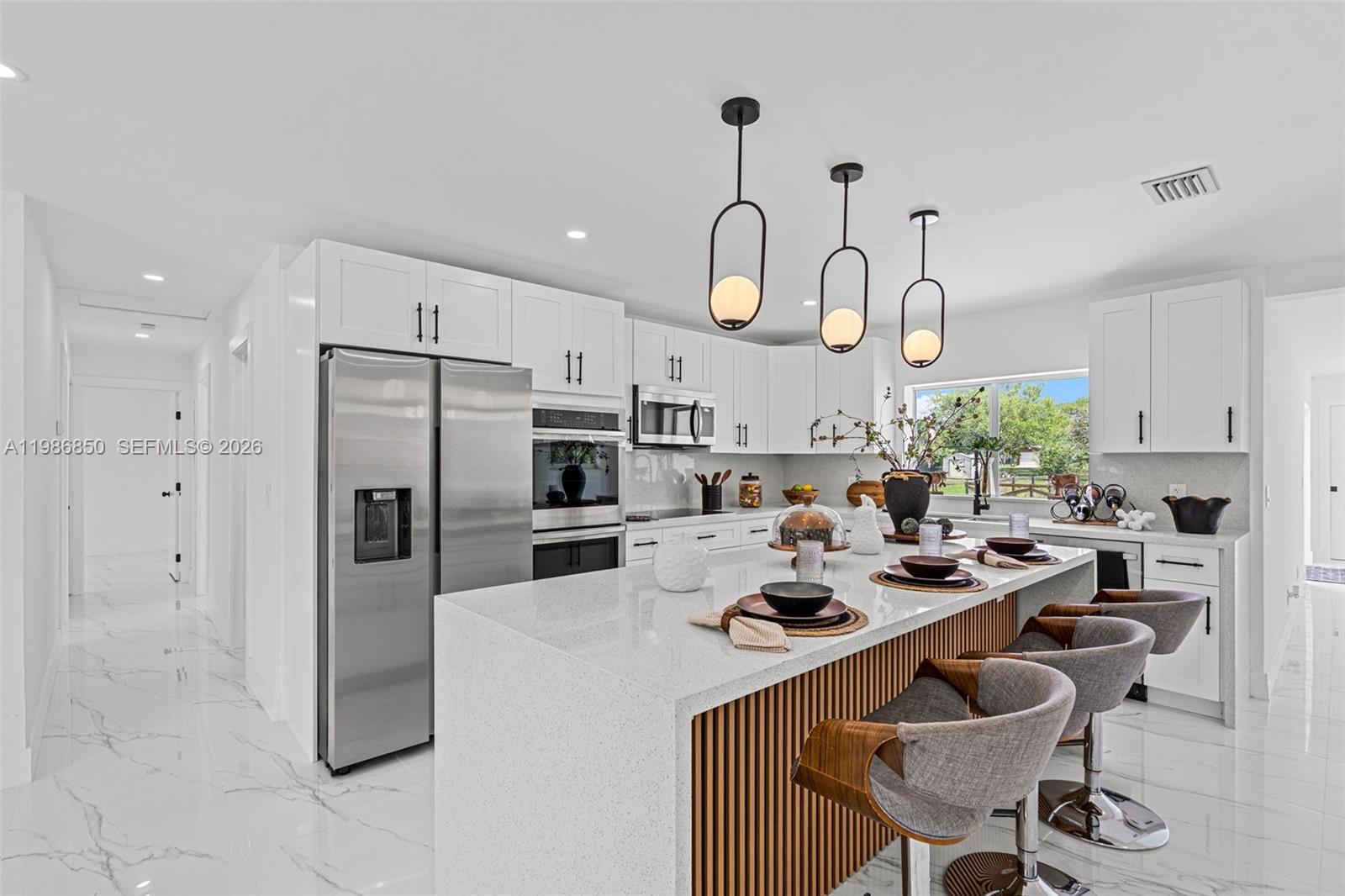 ALAMO COUNTRY ESTATES - Residential