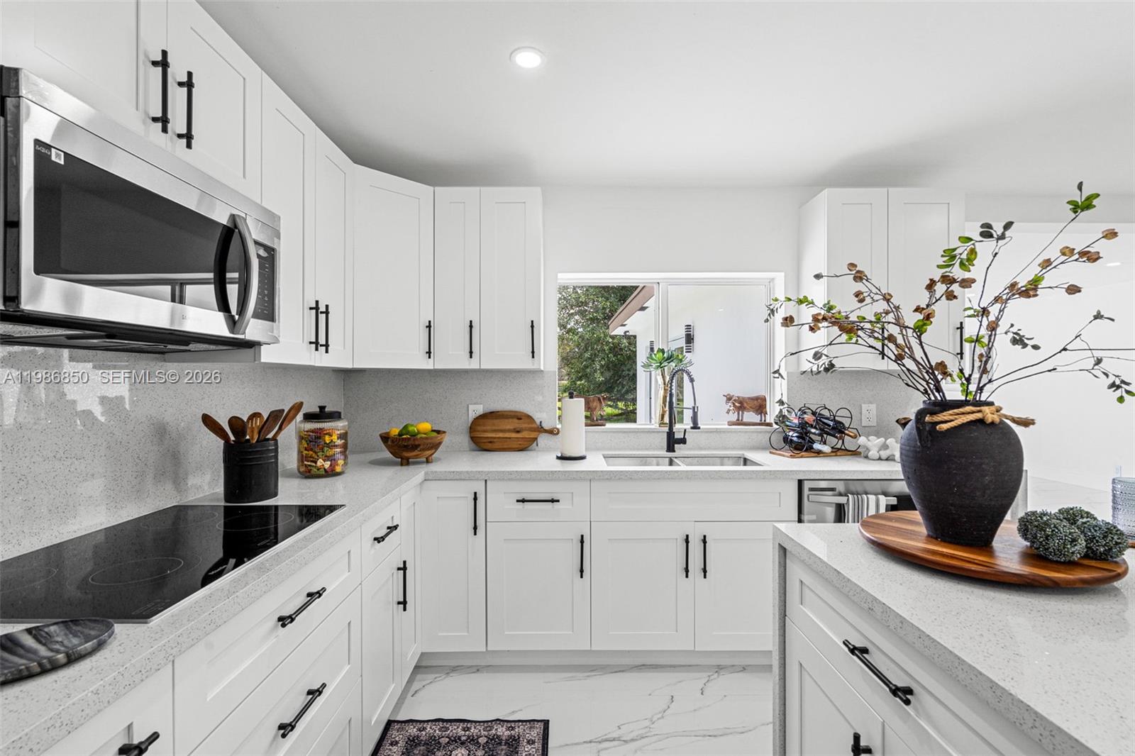 ALAMO COUNTRY ESTATES - Residential