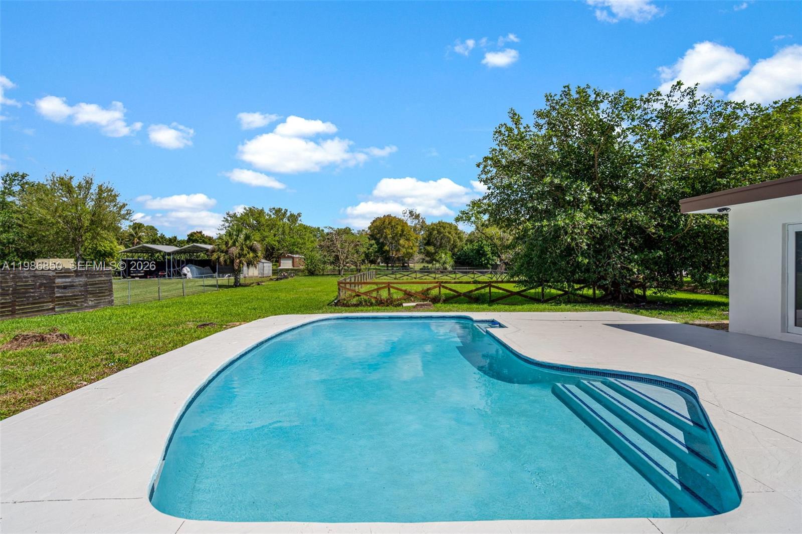 ALAMO COUNTRY ESTATES - Residential