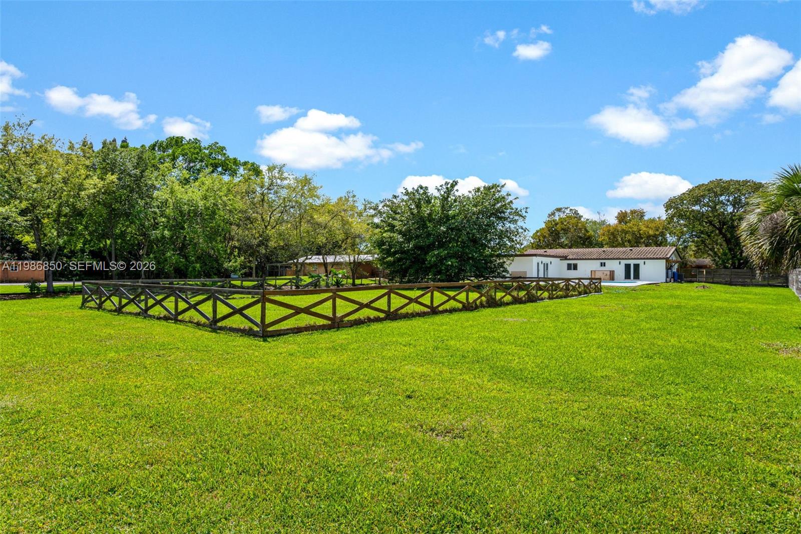 ALAMO COUNTRY ESTATES - Residential