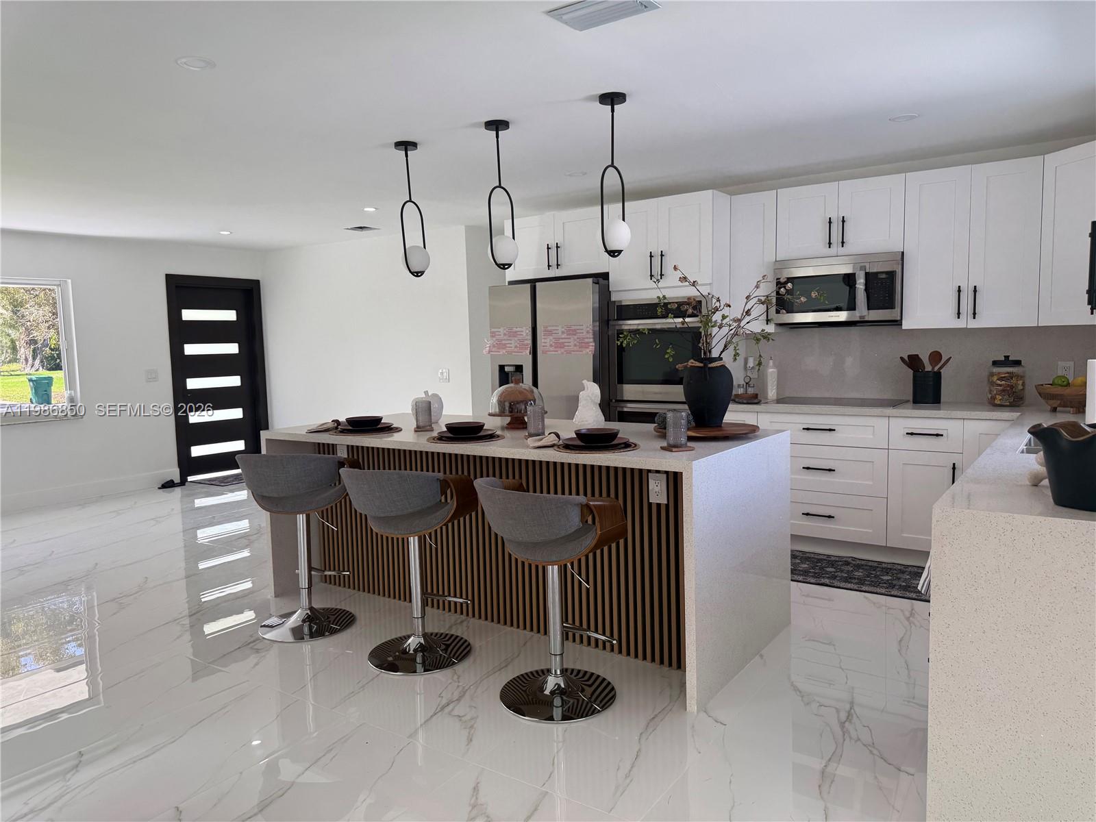 ALAMO COUNTRY ESTATES - Residential