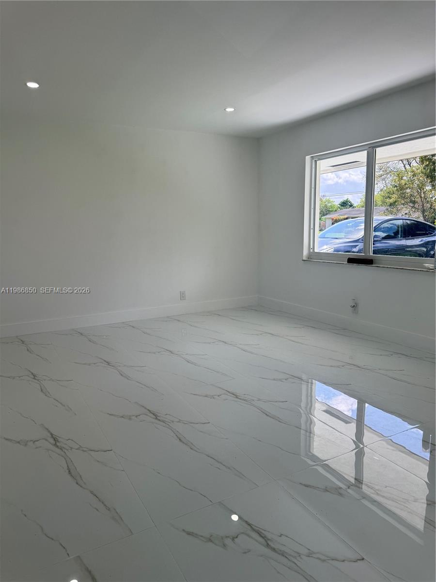 ALAMO COUNTRY ESTATES - Residential