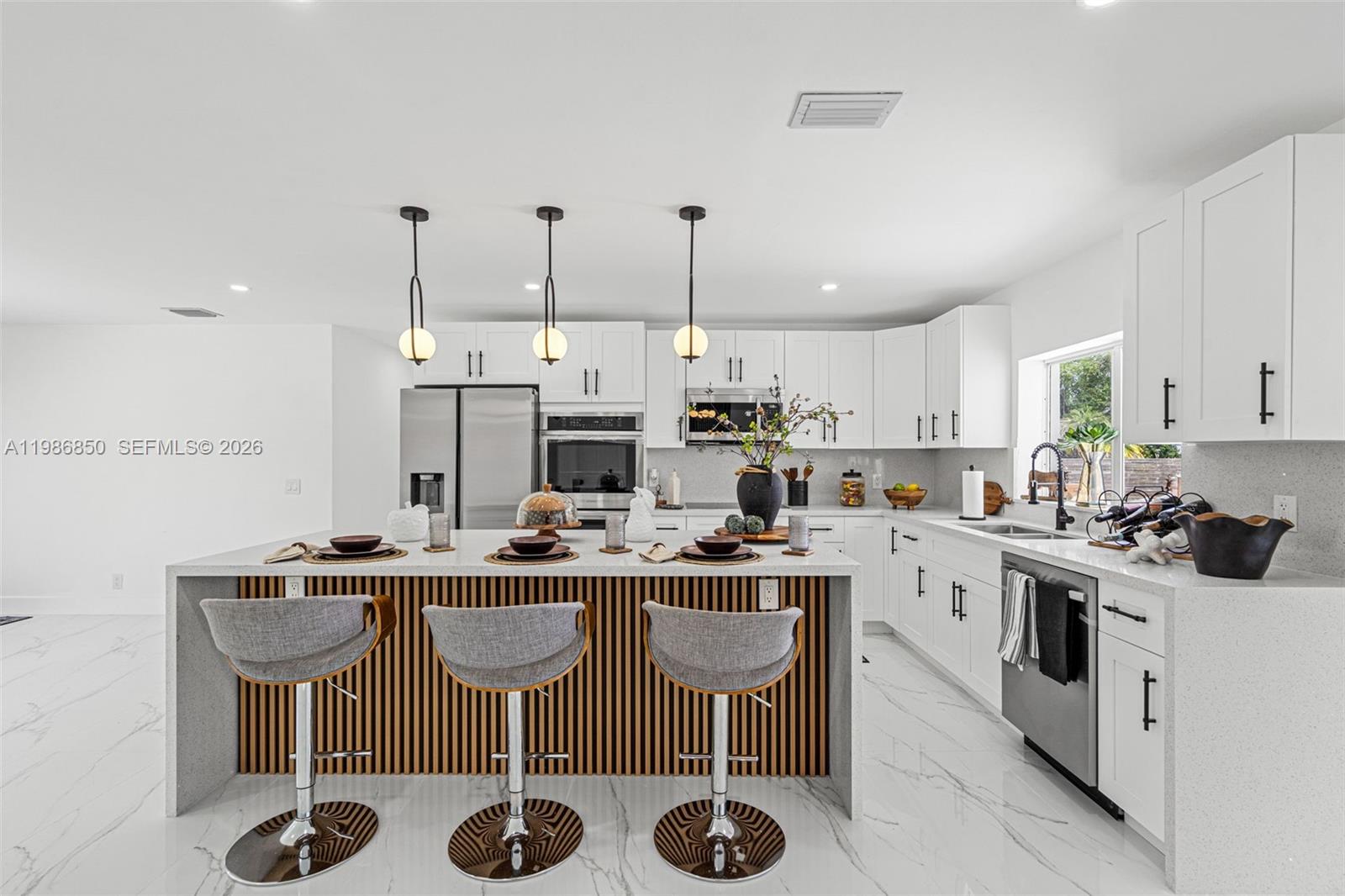 ALAMO COUNTRY ESTATES - Residential