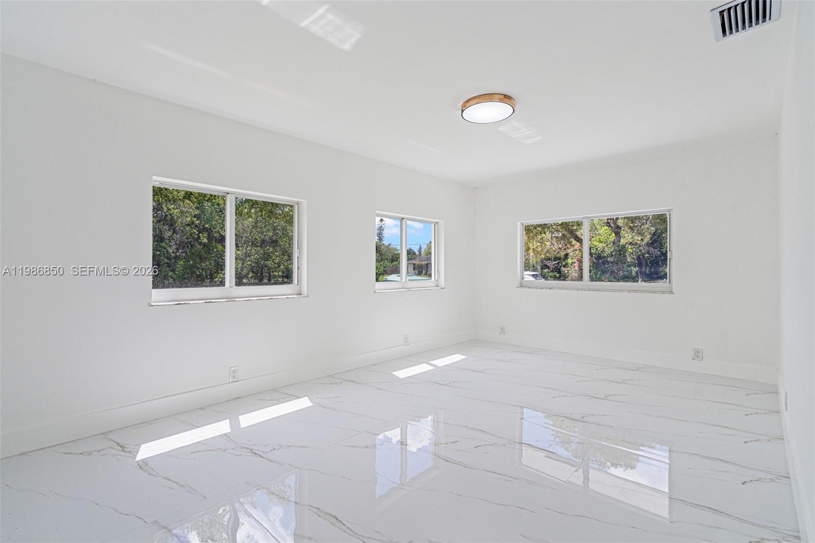 ALAMO COUNTRY ESTATES - Residential