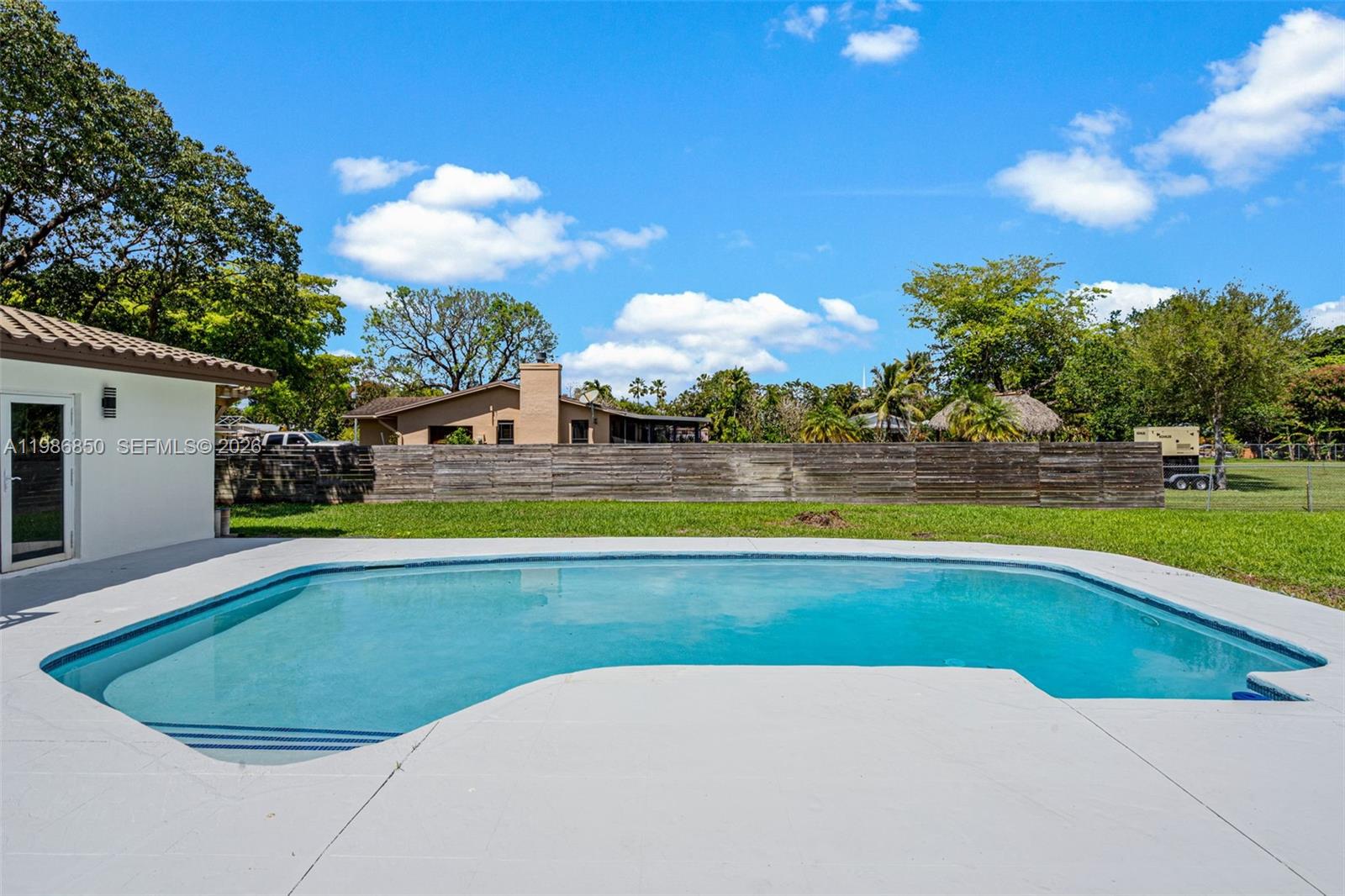 ALAMO COUNTRY ESTATES - Residential