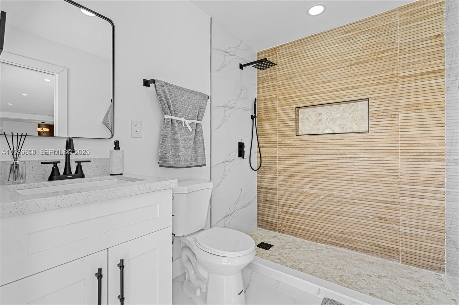 ALAMO COUNTRY ESTATES - Residential