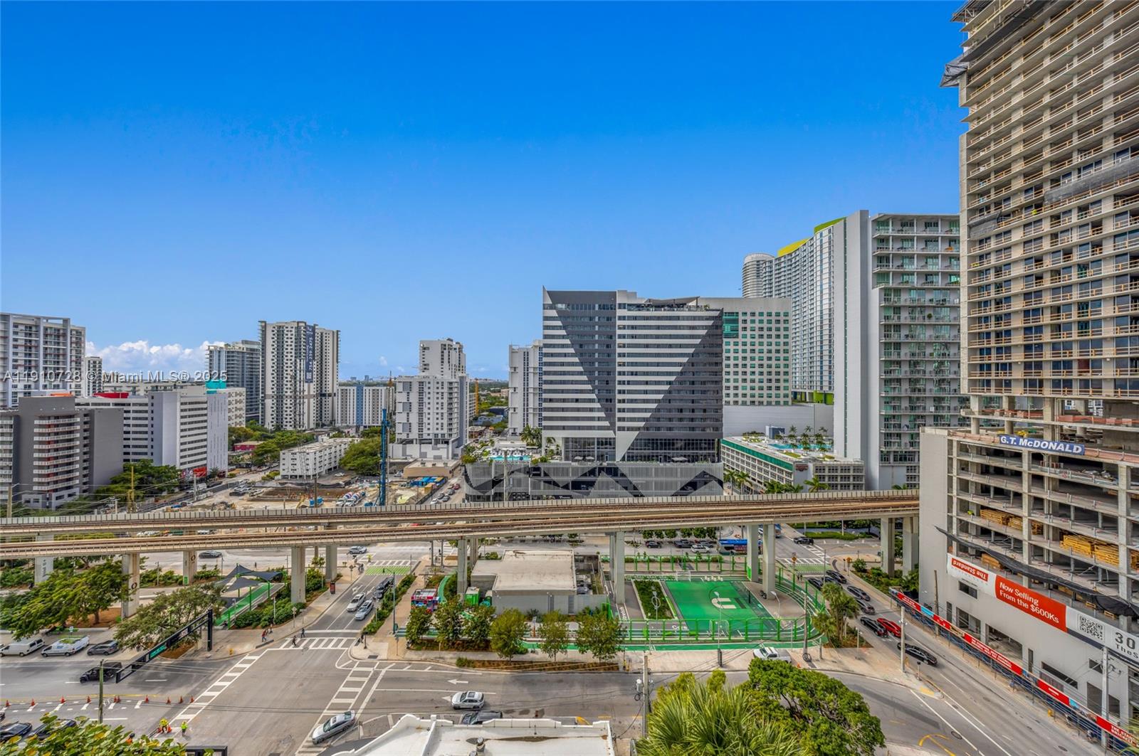 RISE CONDO - Residential Lease