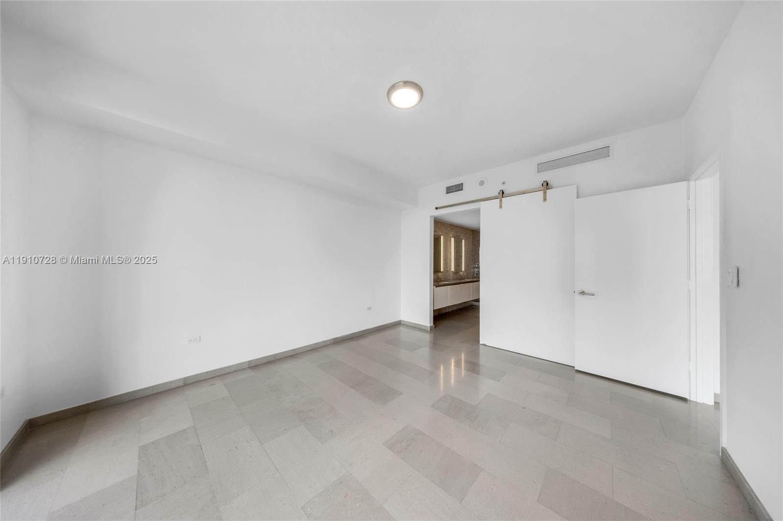 RISE CONDO - Residential Lease