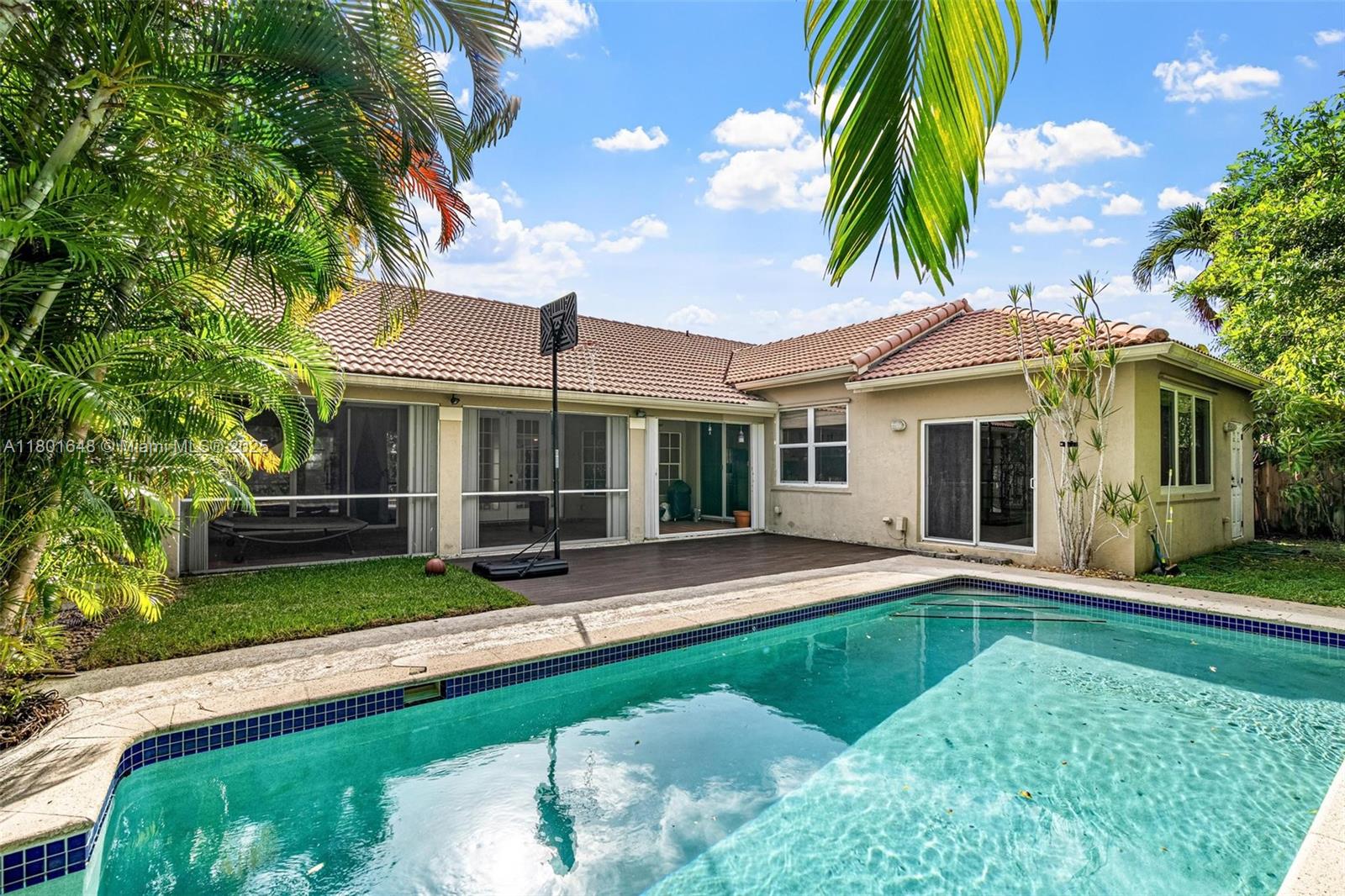 The Lakes - Residential