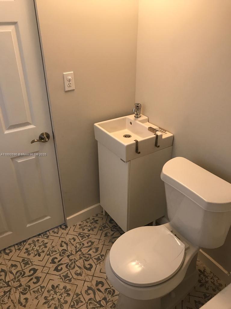 WASHBURNS 2ND ADDN - Residential Lease
