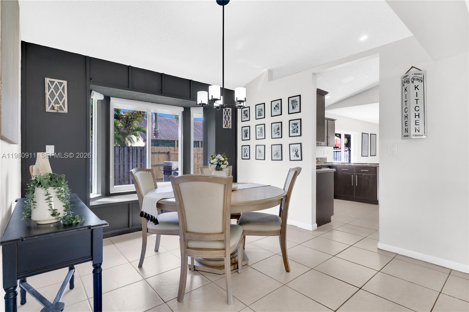 LAKES BY THE BAY SEC 4 - Residential