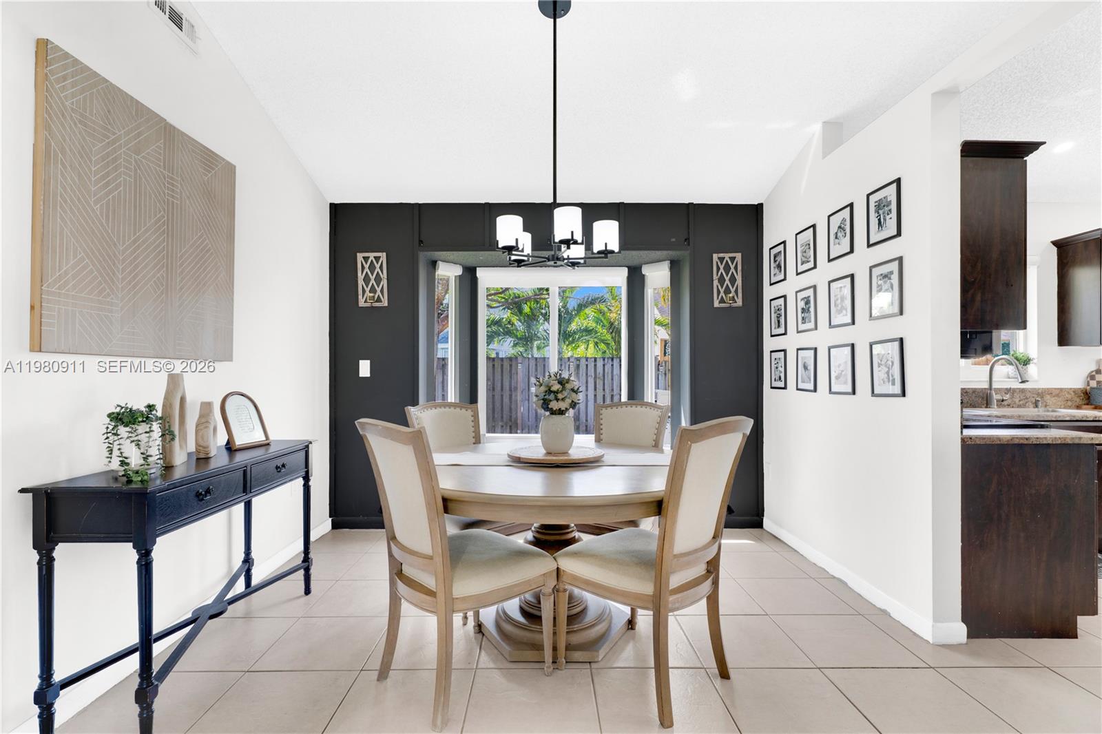 LAKES BY THE BAY SEC 4 - Residential