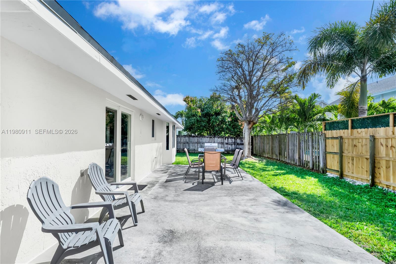 LAKES BY THE BAY SEC 4 - Residential