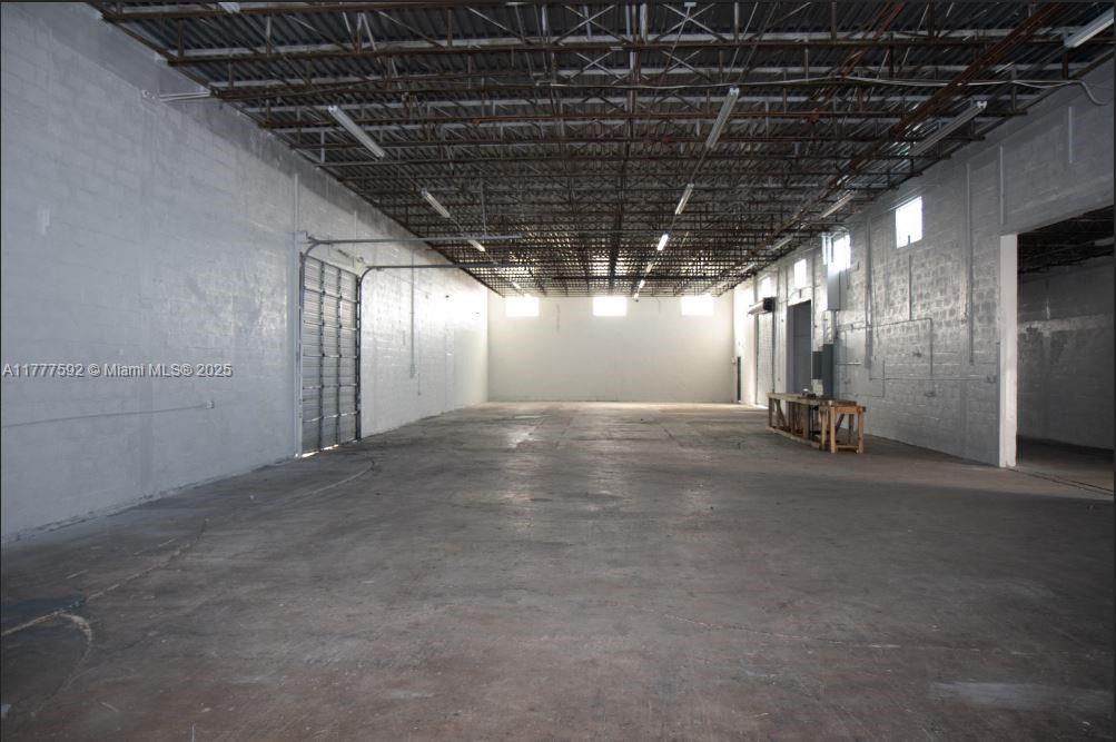 4401 E 11th Ave 4401