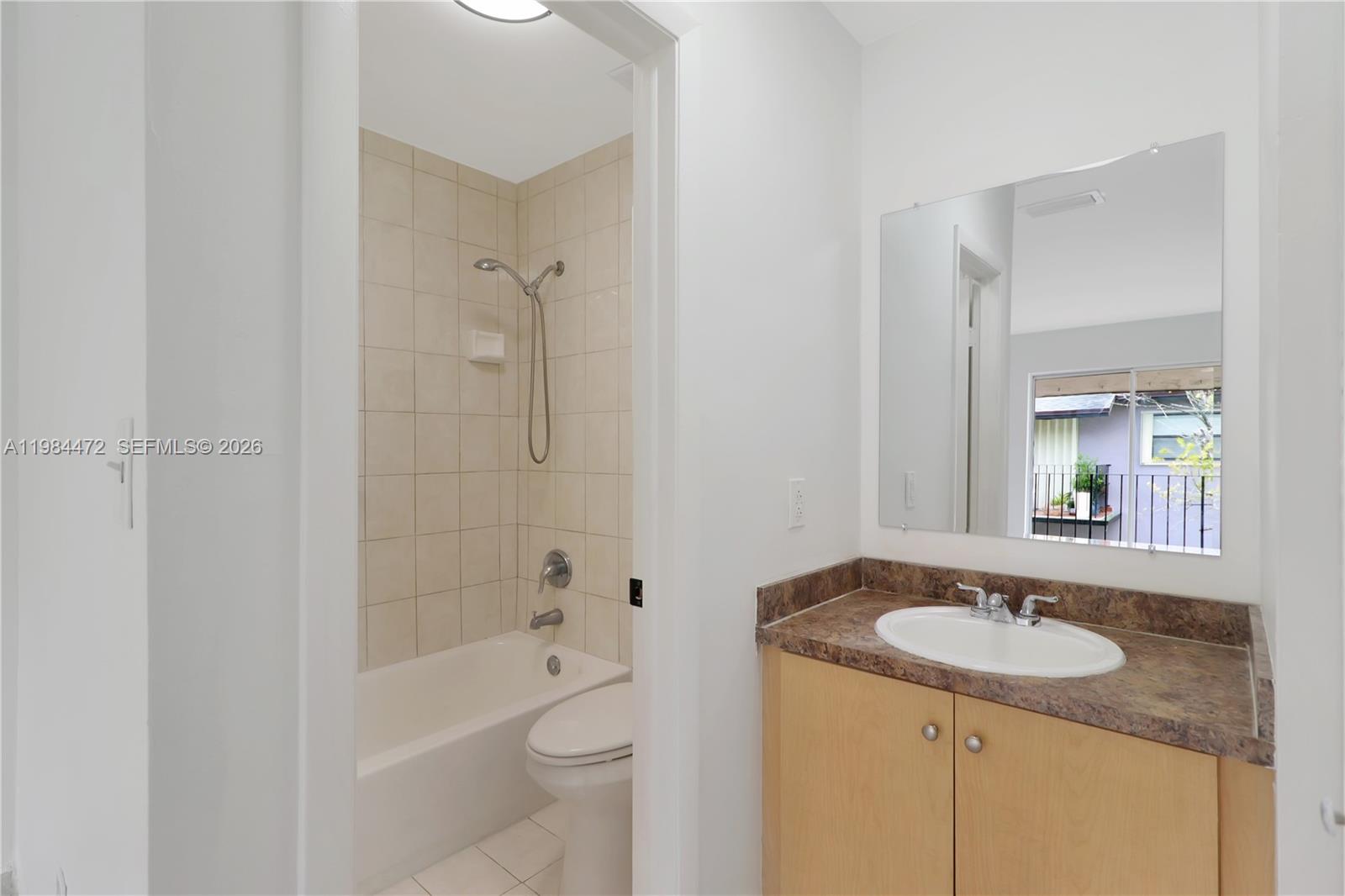 PLAYA LAGO CONDO PH II - Residential