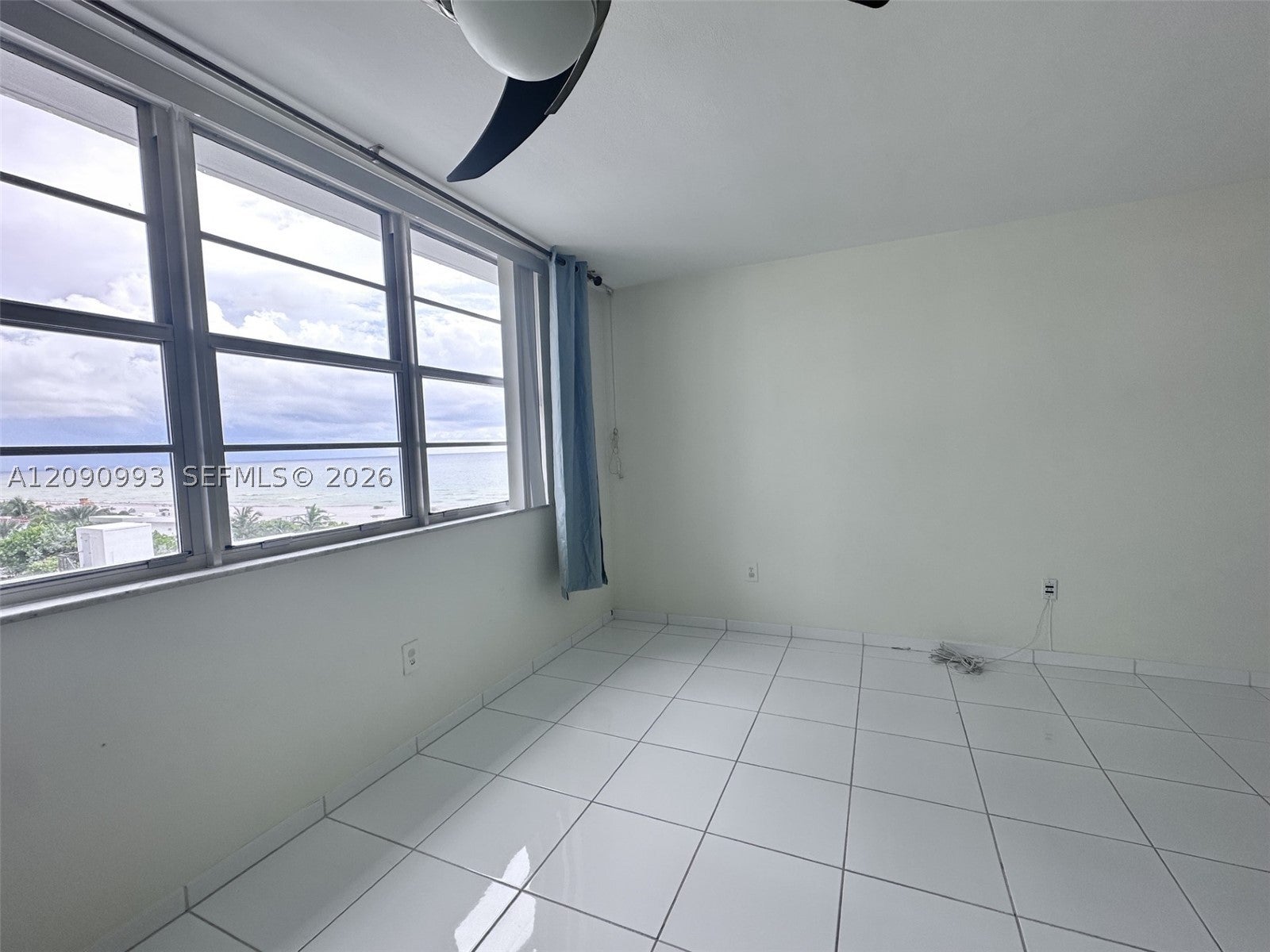 5825 Collins Ave 8E