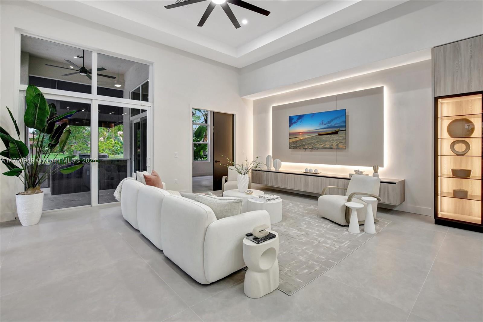 KAPOK GROVE ESTATES - Residential