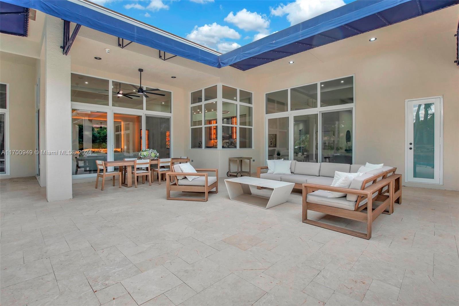 KAPOK GROVE ESTATES - Residential