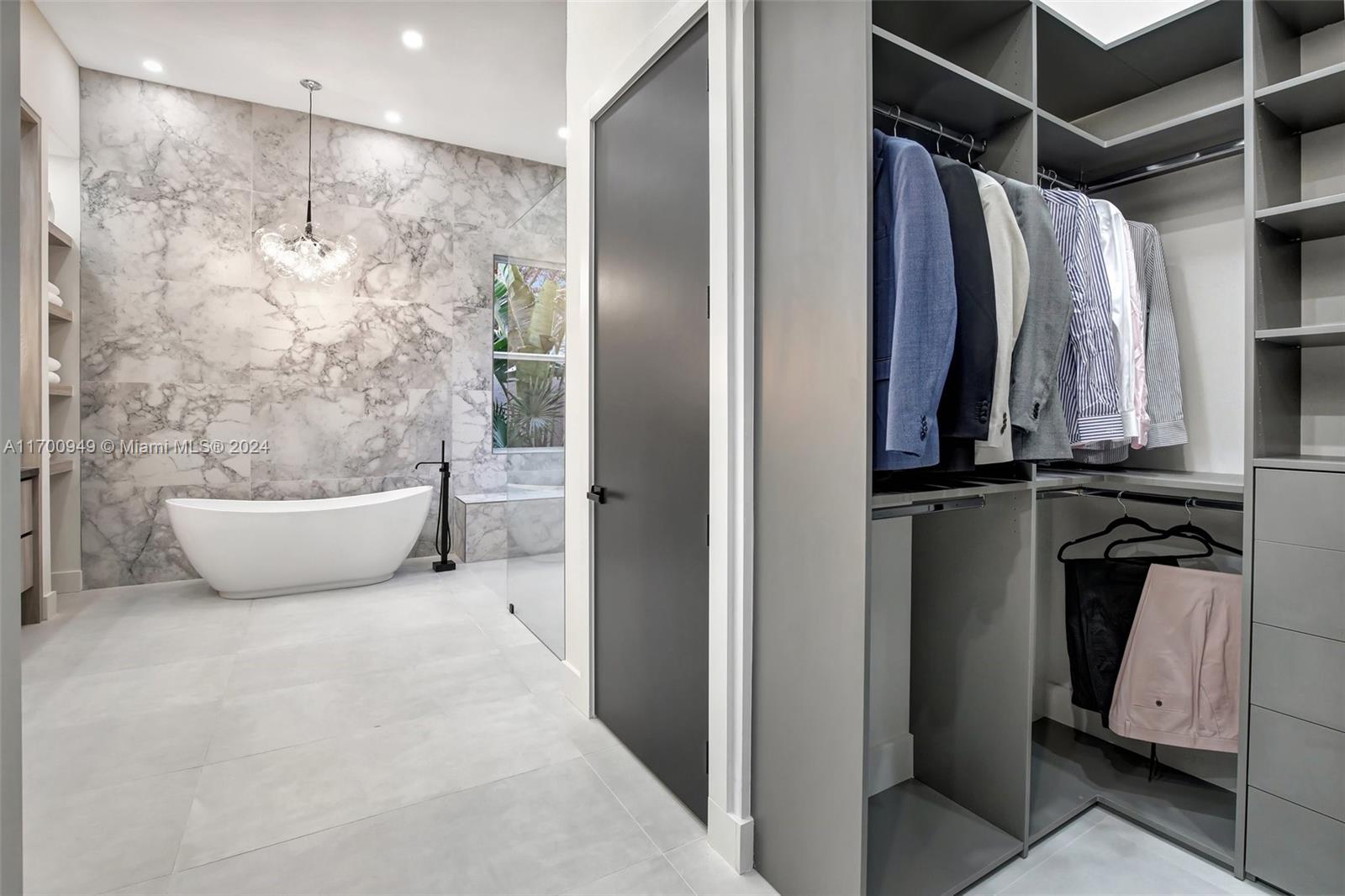 KAPOK GROVE ESTATES - Residential