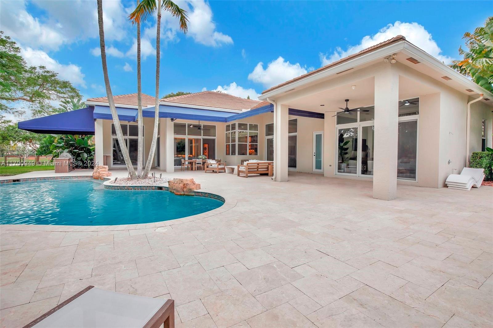 KAPOK GROVE ESTATES - Residential