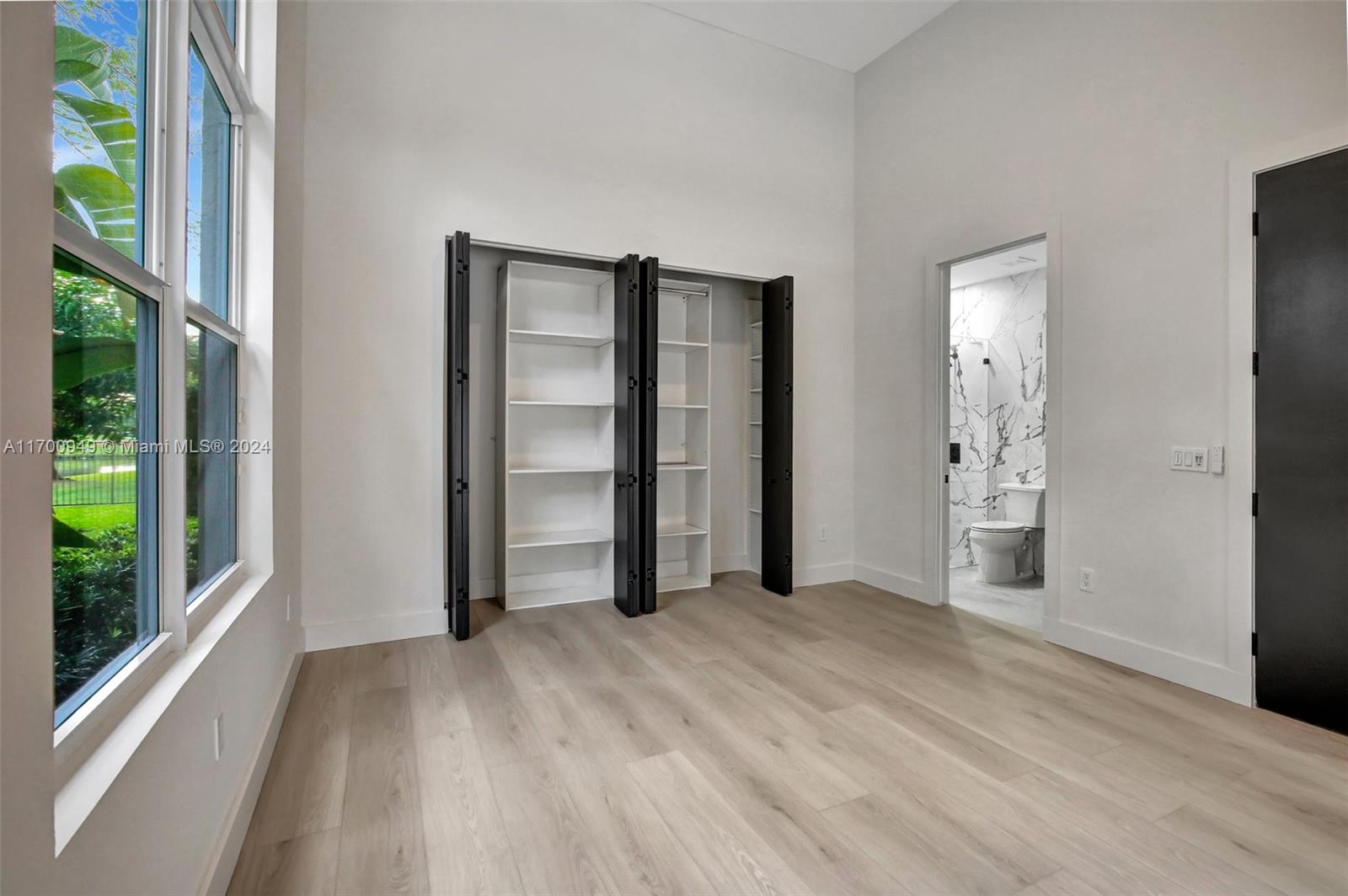 KAPOK GROVE ESTATES - Residential