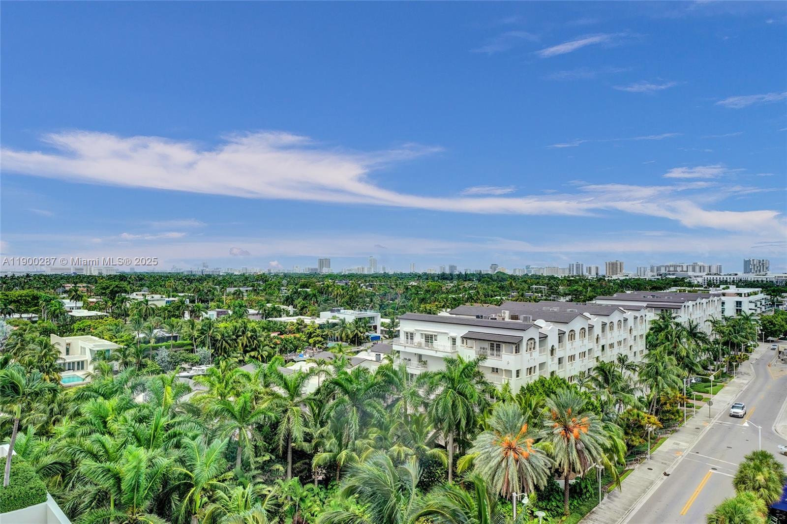 SUNSET HARBOUR NORTH COND - Residential Lease